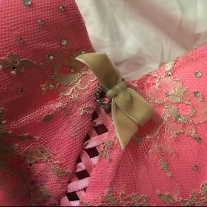 Victoria Secret bra